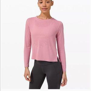 LULU LEMON TOP